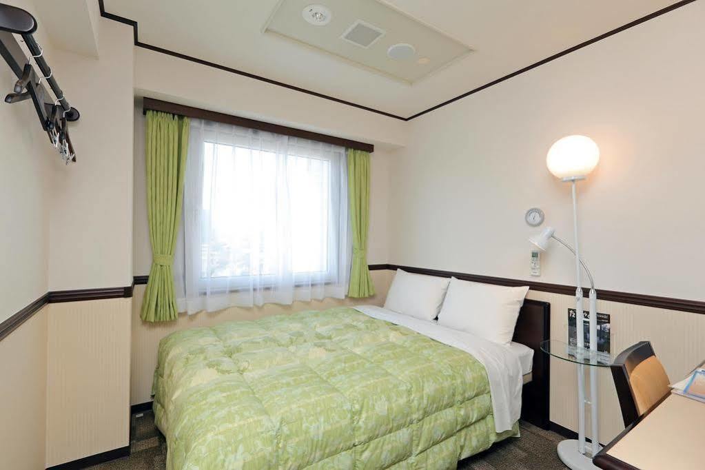 Toyoko Inn Shimonoseki Kaikyo Yume Tower Экстерьер фото