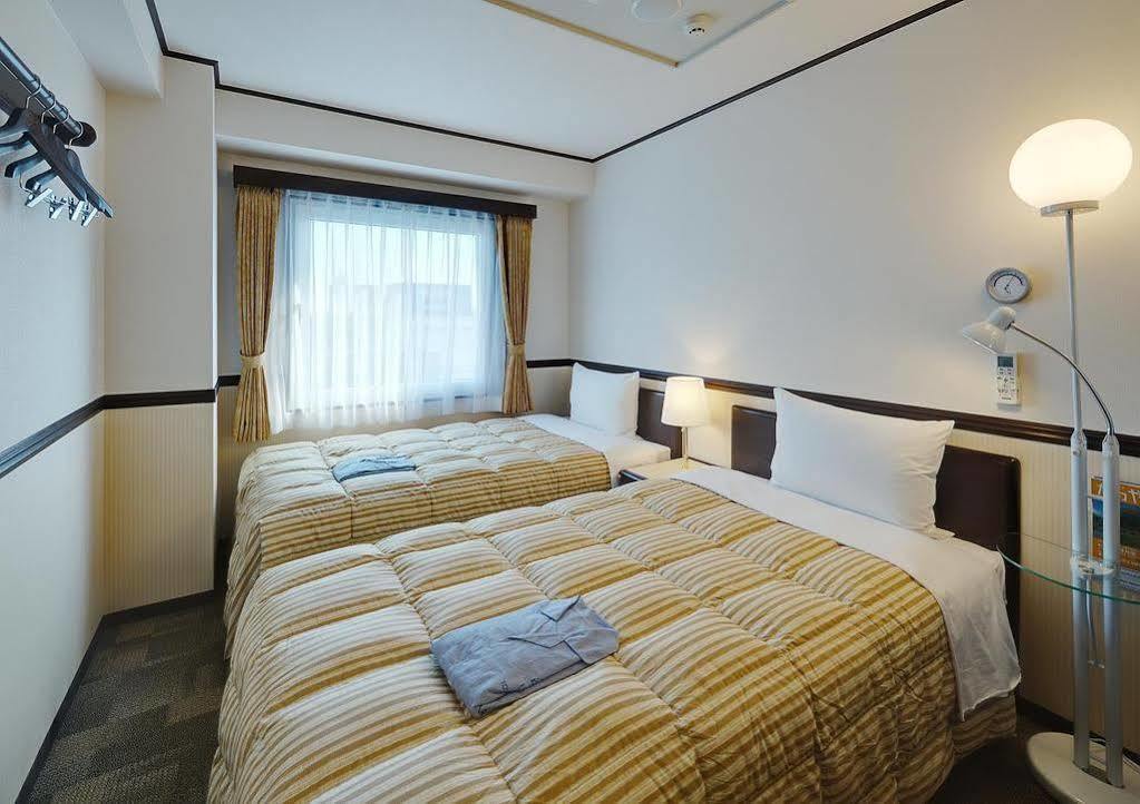 Toyoko Inn Shimonoseki Kaikyo Yume Tower Экстерьер фото