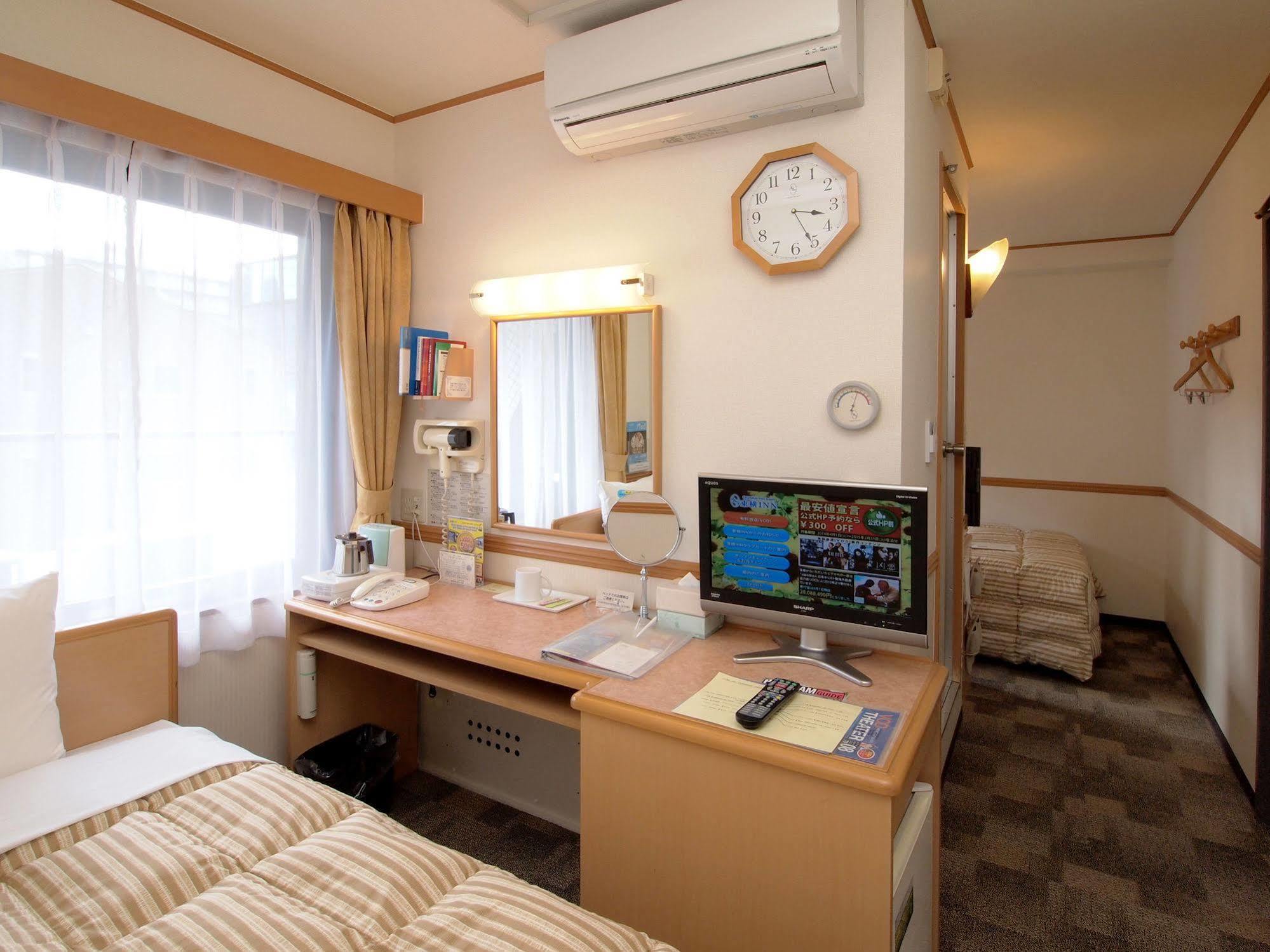 Toyoko Inn Shimonoseki Kaikyo Yume Tower Экстерьер фото